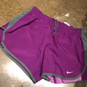 NIKE women’s running shorts